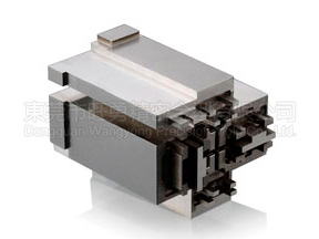 精密な放電部品