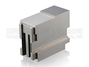 精密なワイヤカット部品