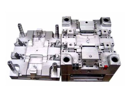 精密なプラスチック材料の金型