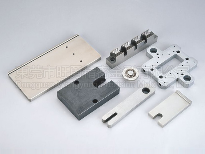 精密金型パーツ